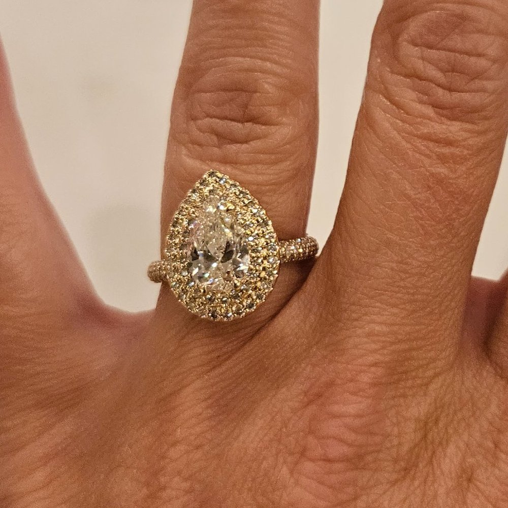 2CT engagement ring